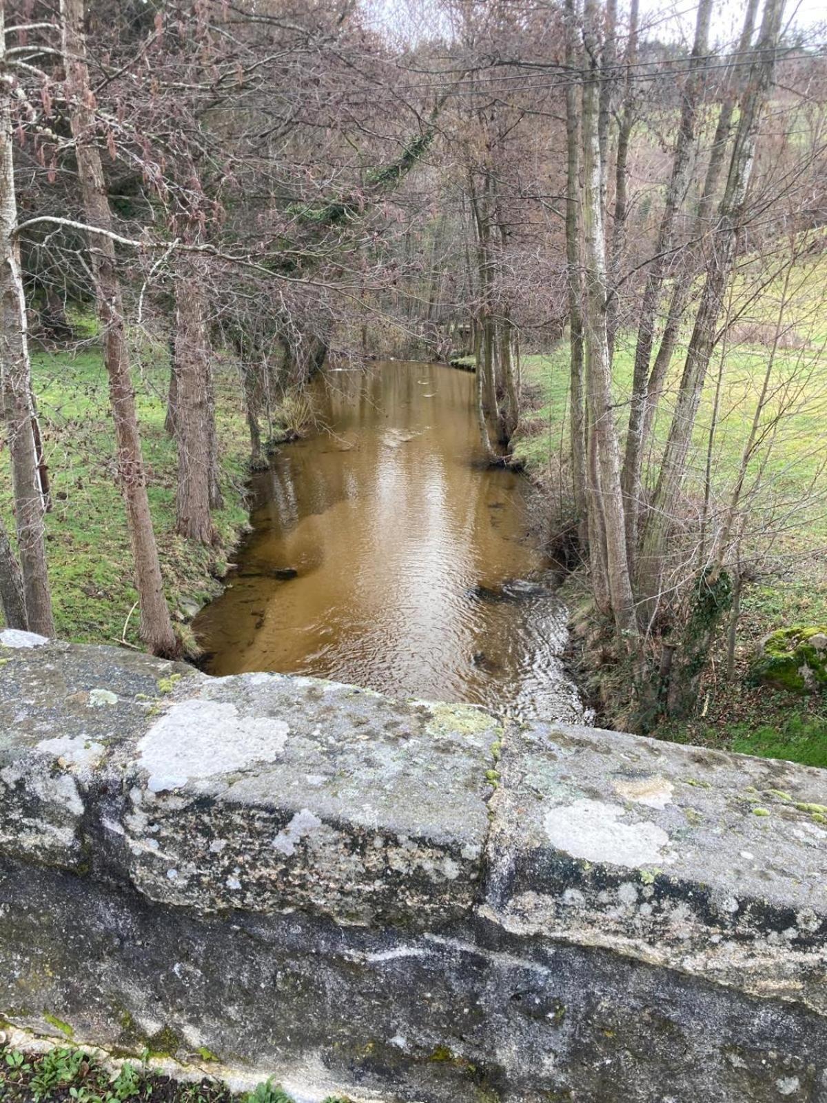 Jolie Maison De Campagne, Compostelle Soleymieux Luaran gambar